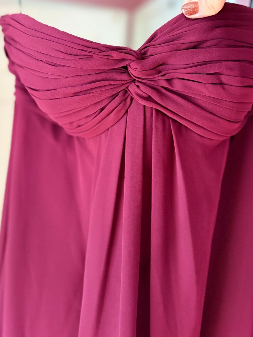 Bill Levkoff 479 Pleat Twist Bridesmaid Dress Size 12 Berry/Wine